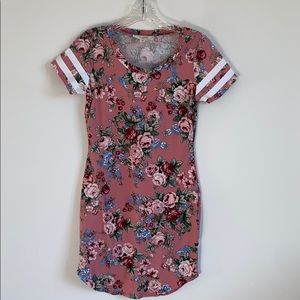 Junior Flowered T-shirt Dress